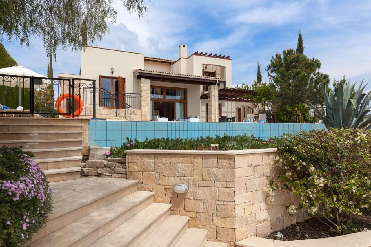 Aphrodite Hills Holiday Residences Superior Villas 3 Bedroom Superior Villa - 0095 * Paphos