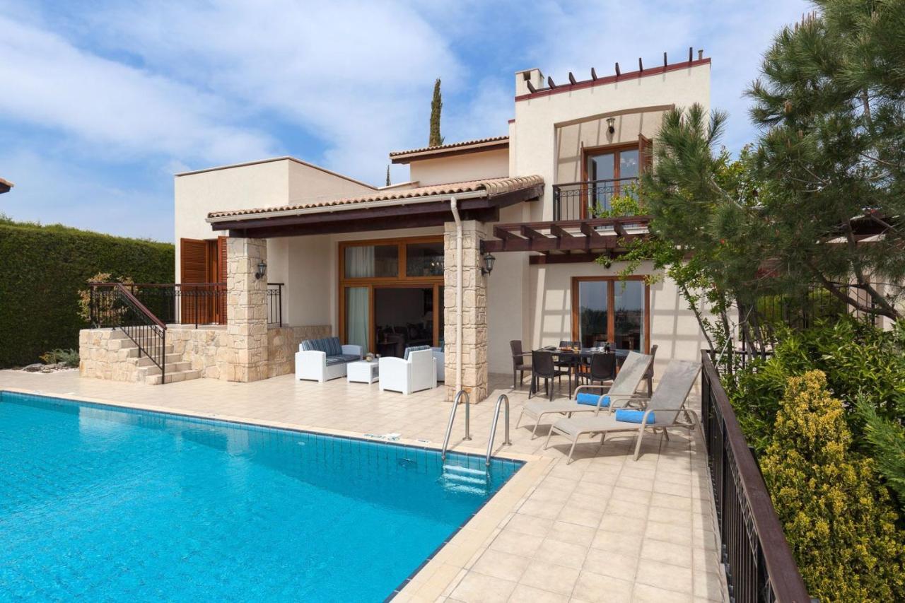 Aphrodite Hills Holiday Residences Superior Villas 3 Bedroom Superior Villa - 0095 * Paphos